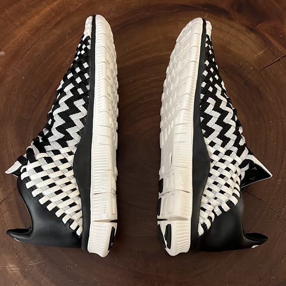 Nike Free Inneva Woven ( Black & White) - Picture 4 of 11